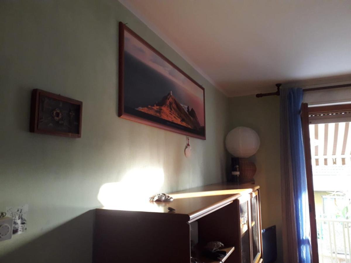 Apartamento La Casa Di Corto Ventimiglia Exterior foto