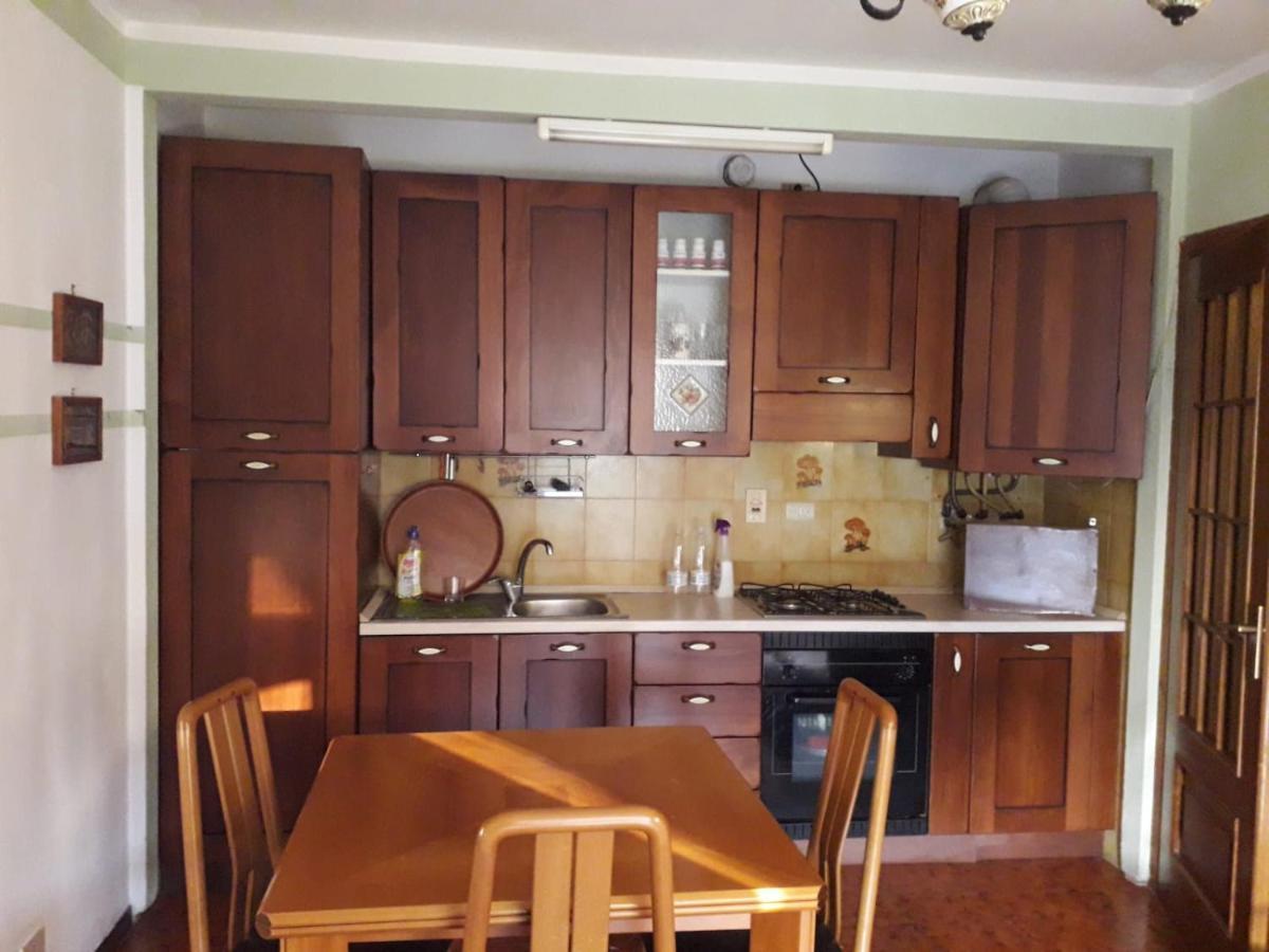 Apartamento La Casa Di Corto Ventimiglia Exterior foto